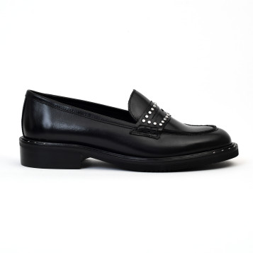 Mocassin abigaelle clous noir Maison Toufet